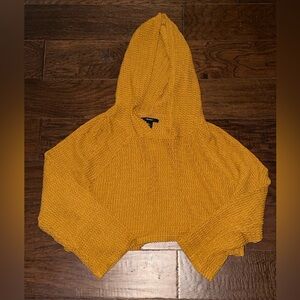 NWOT Women’s Forever 21 Mustard Yellow Crop Sweater with Hood size L